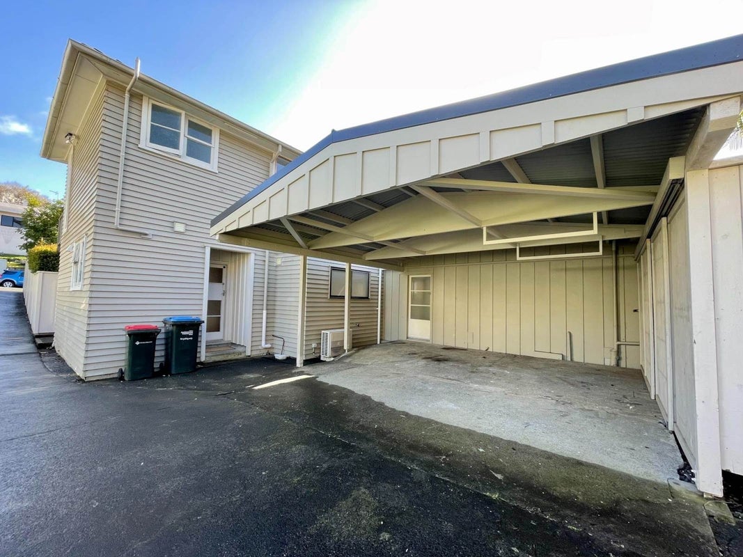 51 Rukutai Street, Orakei, Auckland - Carousel 14