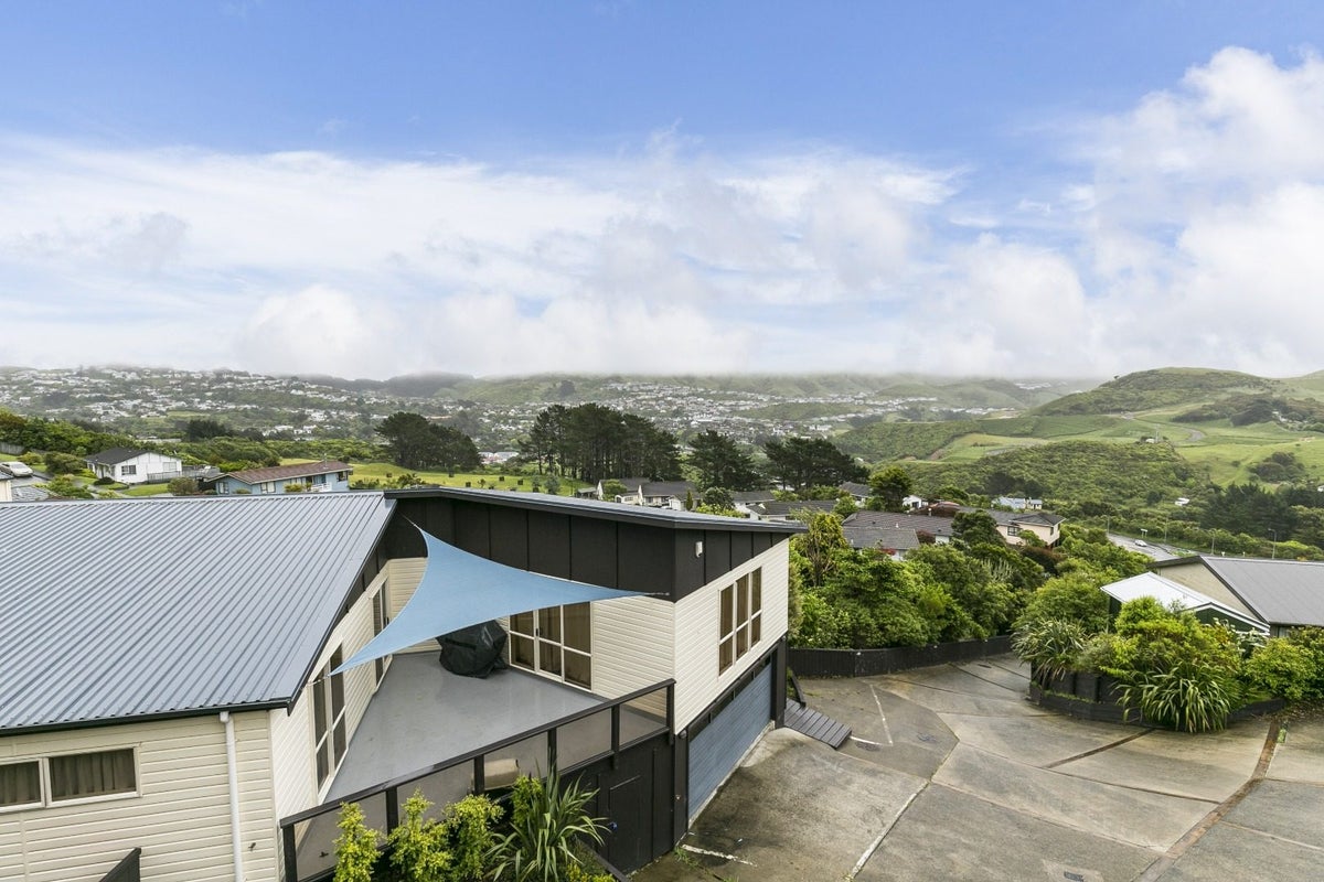 16B Buccaneer Place, Grenada Village, Wellington - Carousel 2