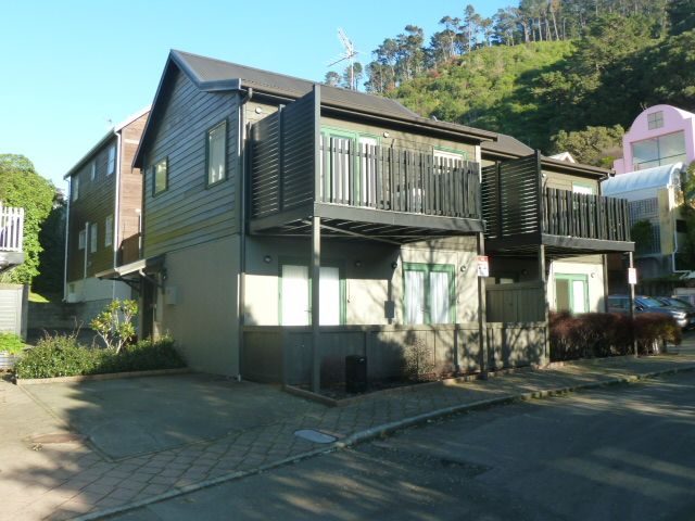 6/3 Malcolm Lane, Thorndon, Wellington - Carousel 1
