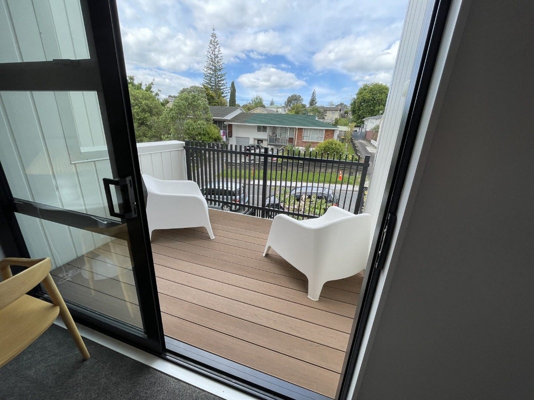 7/5 Dellwood Avenue, Henderson, Auckland - Carousel 13