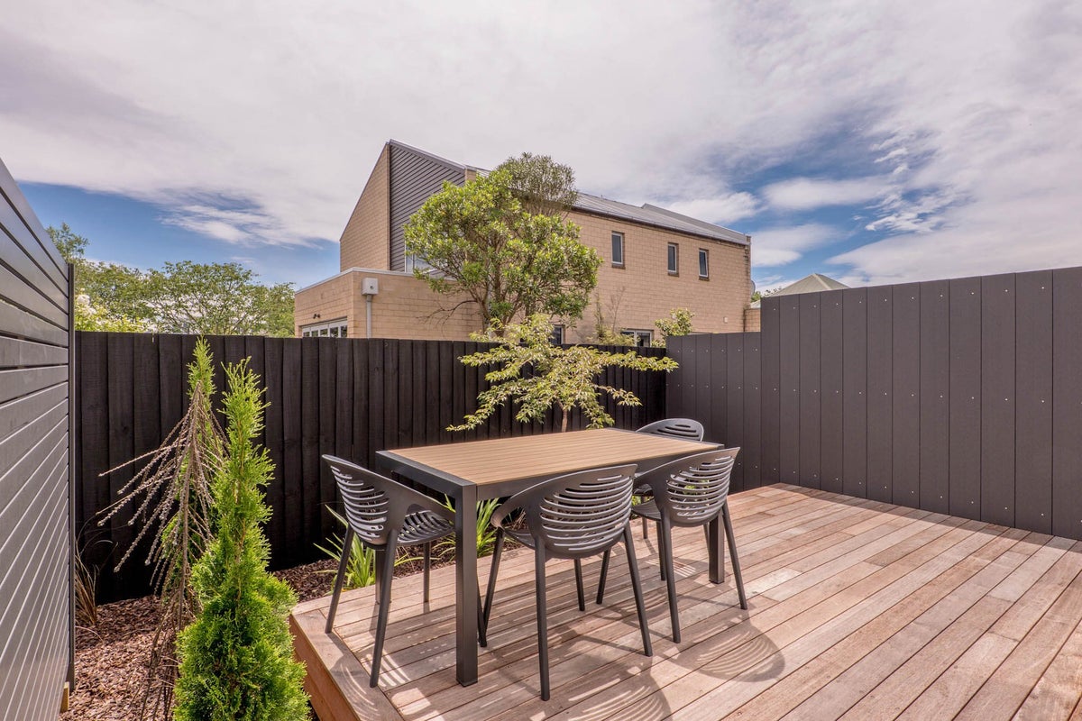 200C Springfield Road, St Albans, Christchurch - Carousel 24