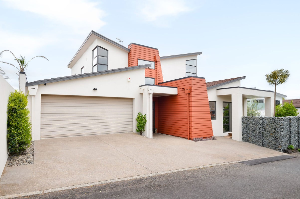 16 Sheriff Place, Riverlea, Hamilton - Carousel 1
