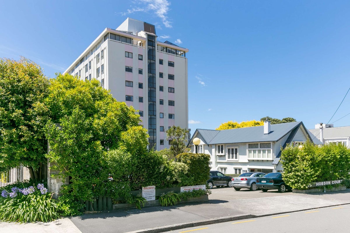 62/70 Hobson Street, Thorndon, Wellington - Carousel 1