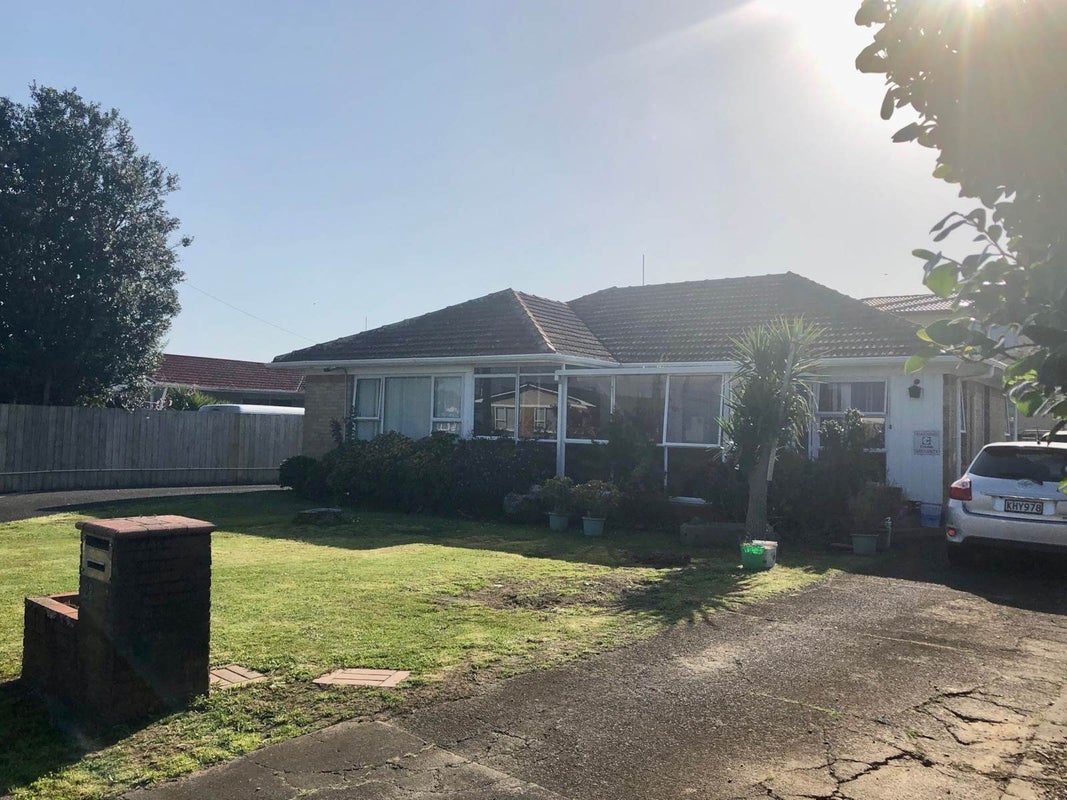 22 Buckingham Crescent, Manukau, Auckland - Carousel 2