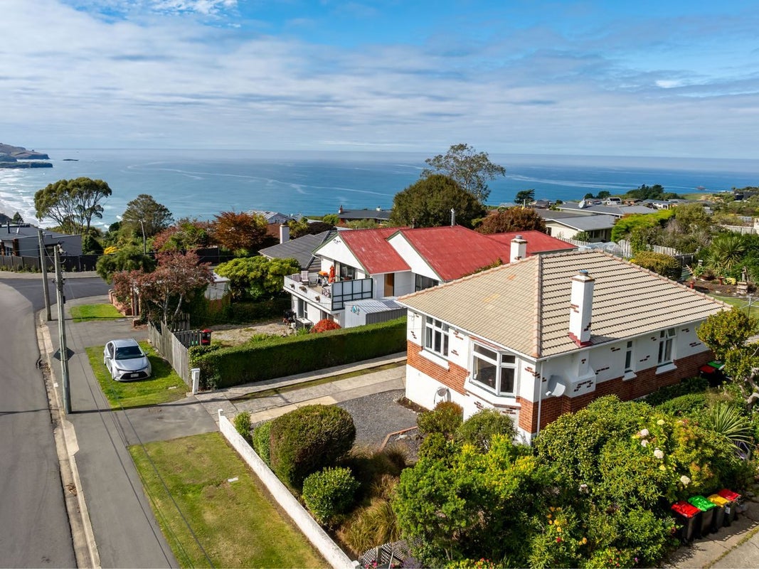 71 Aberdeen Road, Saint Clair, Dunedin - Carousel 12
