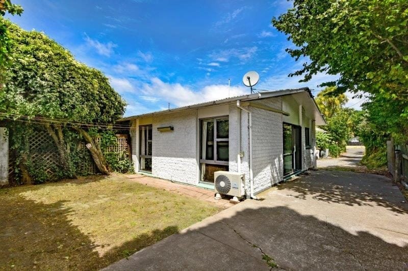 2/527 Cashel Street, Linwood, Christchurch - Carousel 1