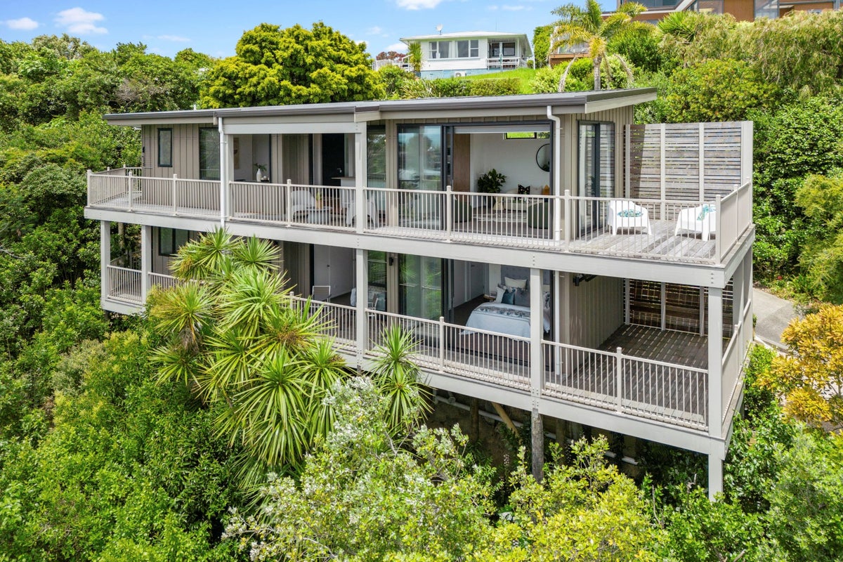 57 Brixton Road, Manly, Whangaparaoa - Carousel 1