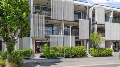 1/167 Hobsonville Point Road, Hobsonville, Auckland - Carousel 1