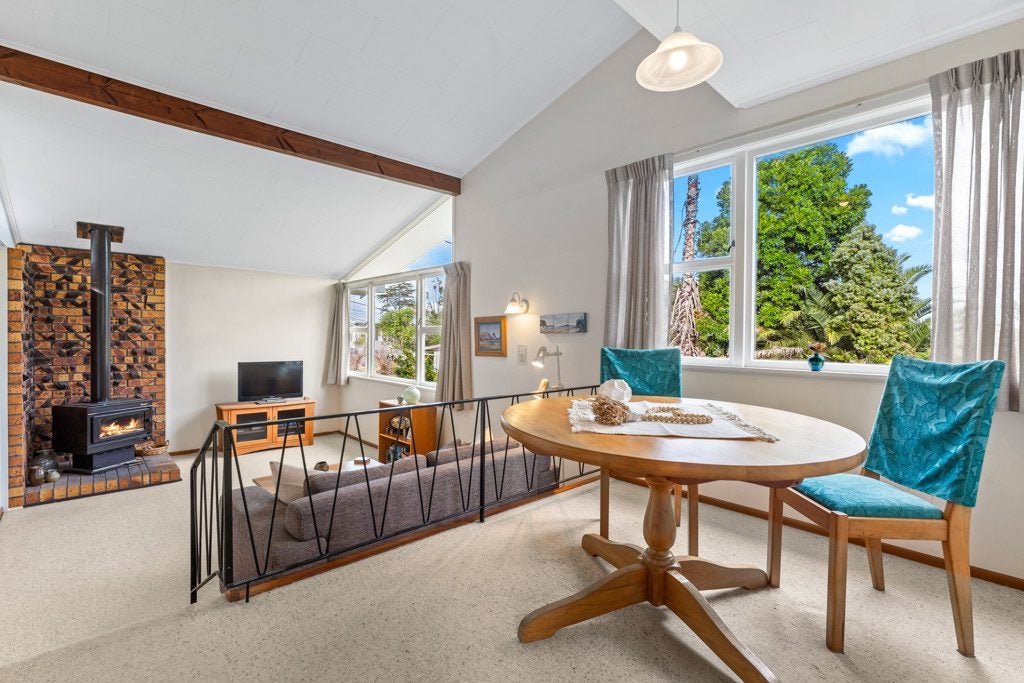 1/15A View Road, Glenfield, Auckland - Carousel 2