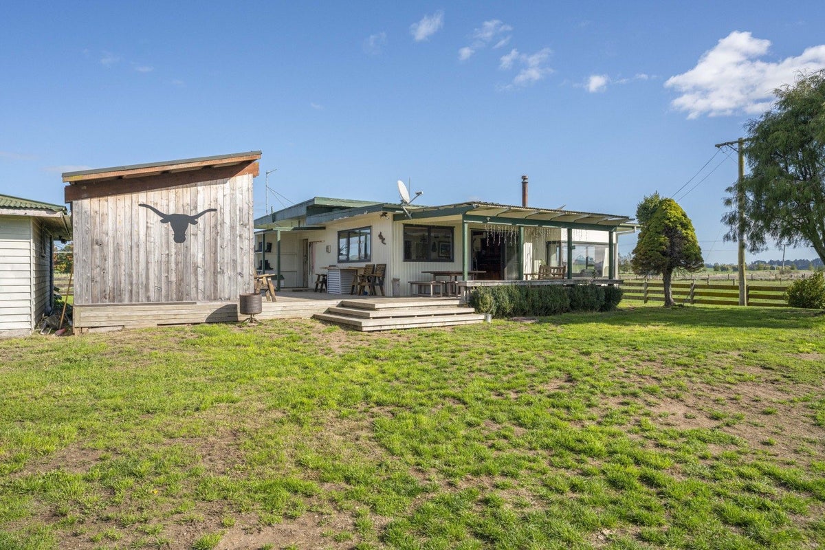 2634 Broadlands Road, Reporoa - Carousel 2