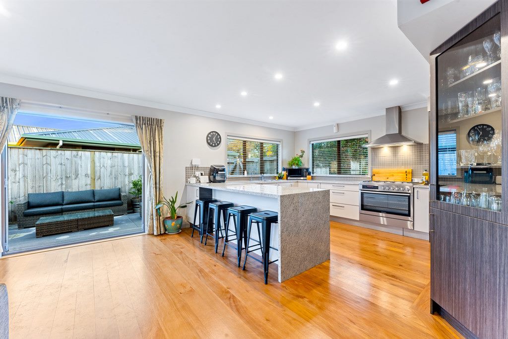 2 Rays Way, Tuakau, Tuakau - Carousel 2
