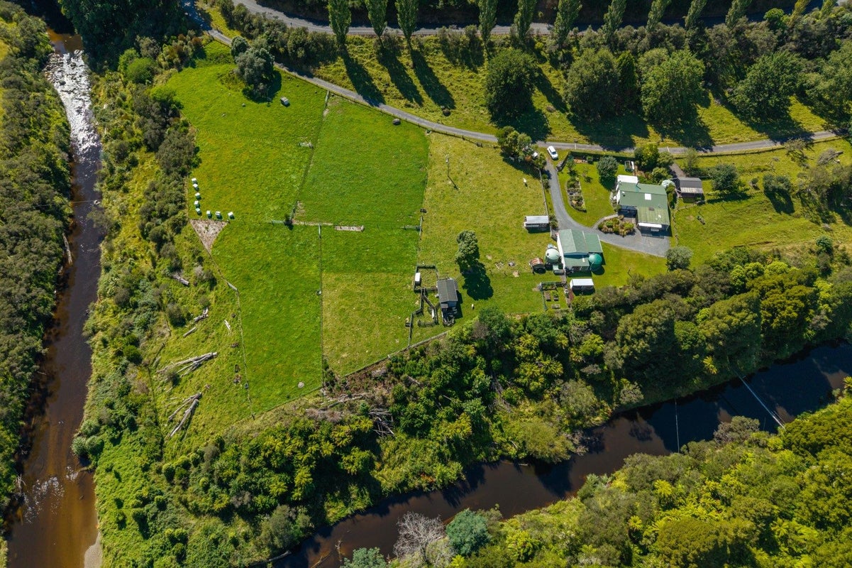 1693 Ruatiti Road, Ruatiti, Raetihi - Carousel 2