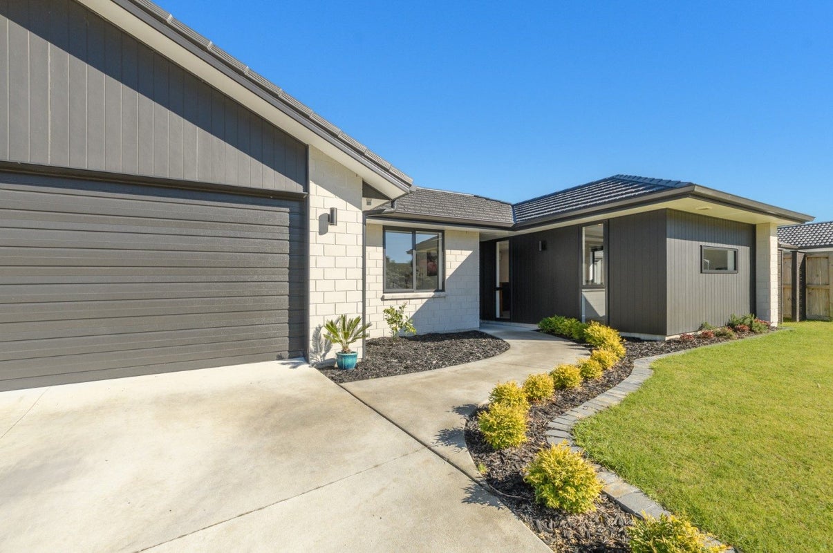 138 Adler Drive, Ohauiti - Carousel 1
