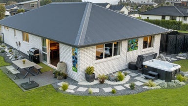 9 Ocean Ridge Drive, Kaikoura Flat, Kaikoura - Carousel 1