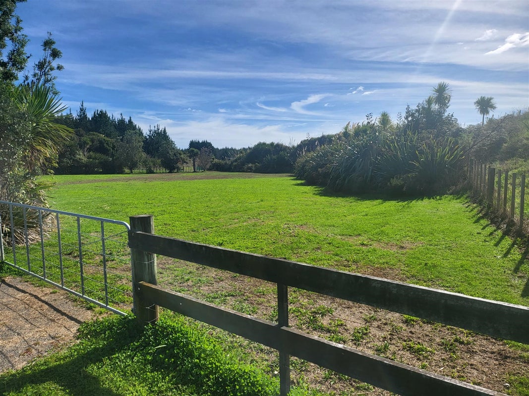 83 Waitarere Rise Avenue, Waitarere, Levin - Carousel 6