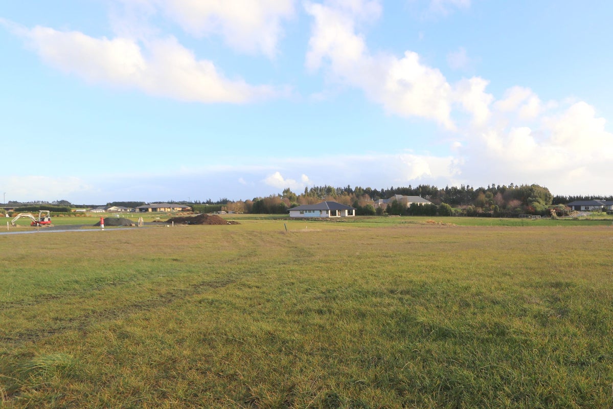 29 Glenda Place, Seaward Bush, Invercargill - Carousel 2