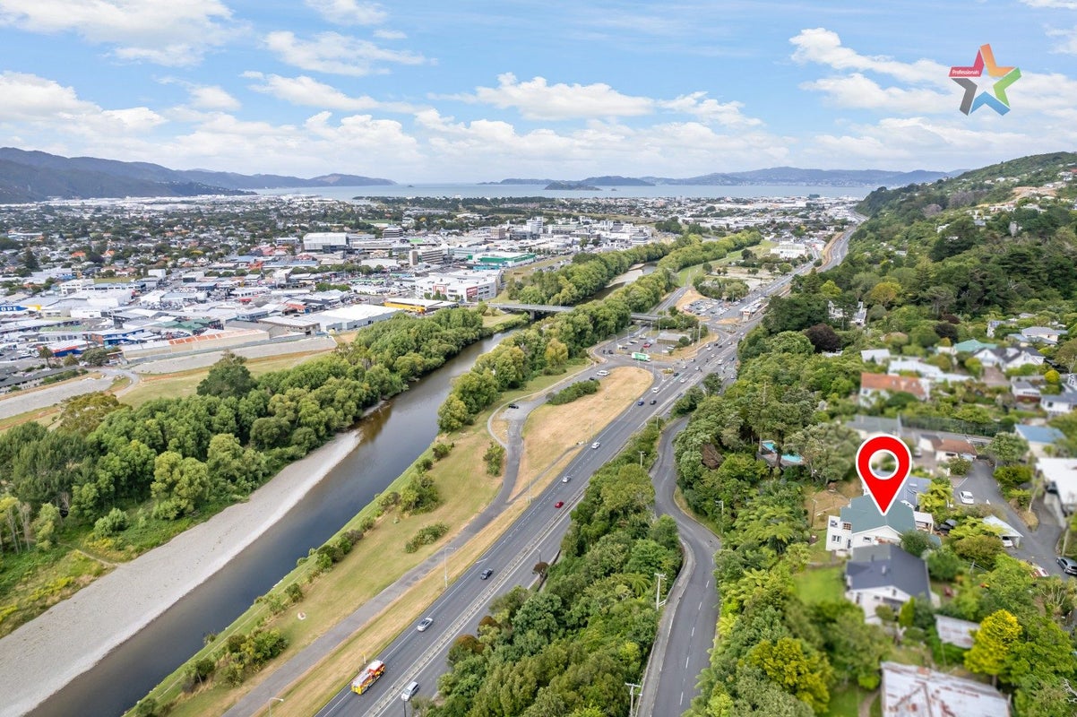 31 Tirohanga Road, Tirohanga, Lower Hutt - Carousel 26