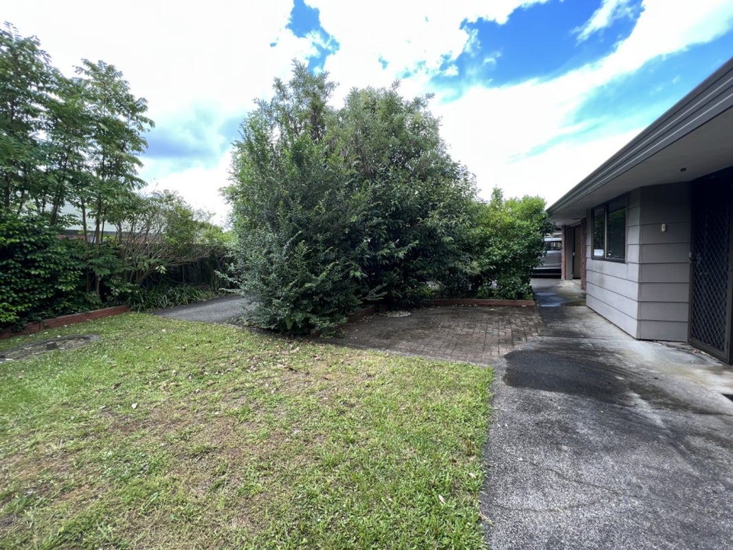 2/26 Karaka Street, Takapuna, Auckland - Carousel 13