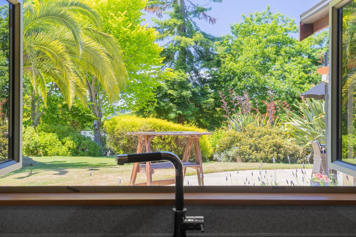 101 Clearwater Lane, Rangatira Park, Taupo - Carousel 1