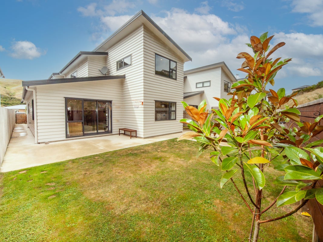 61 Melksham Drive, Churton Park, Wellington - Carousel 2