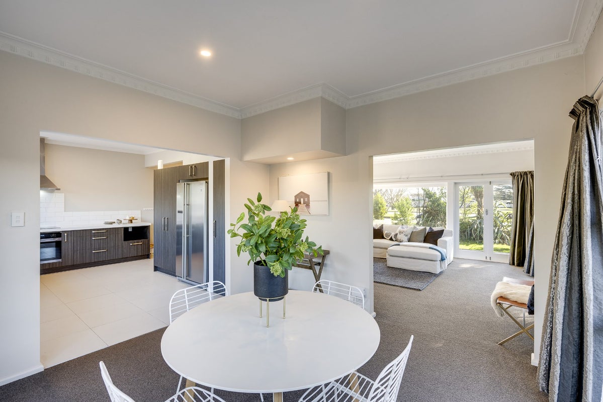 195 Taradale Road, Pirimai, Napier - Carousel 2
