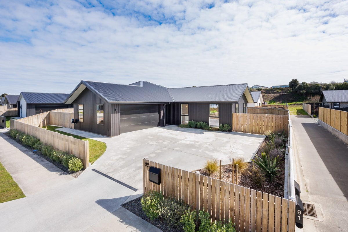 85 Freedom Drive, Kelvin Grove, Palmerston North - Carousel 1