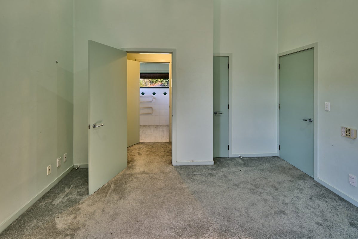 5E Raroa Road, Kelburn, Wellington - Carousel 12