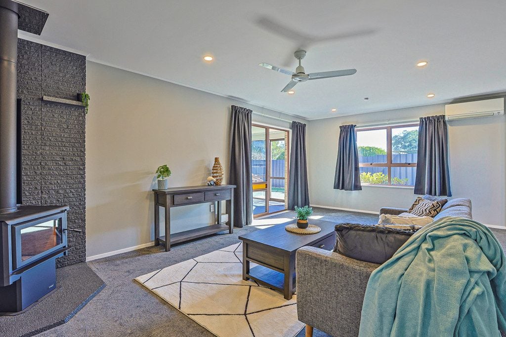 4 Amundsen Avenue, Flaxmere, Hastings - Carousel 2