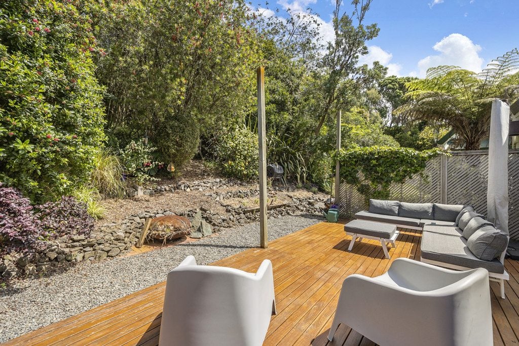 3/1 Mulberry Place, Glenfield, Auckland - Carousel 2