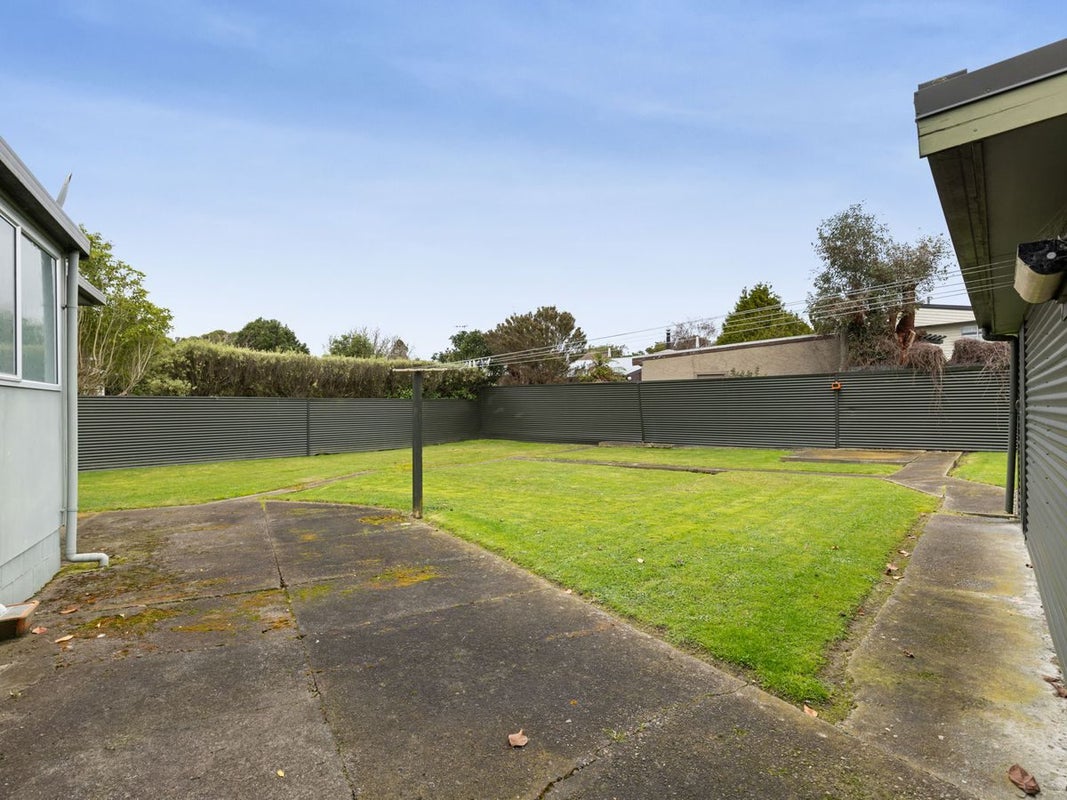 15 Miles Place, Awapuni, Palmerston North - Carousel 29