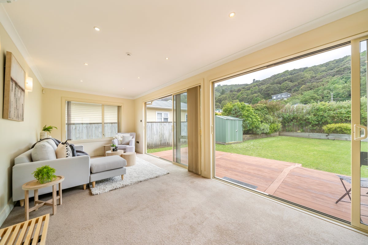 5 McKillop Street, Wainuiomata, Lower Hutt - Carousel 2