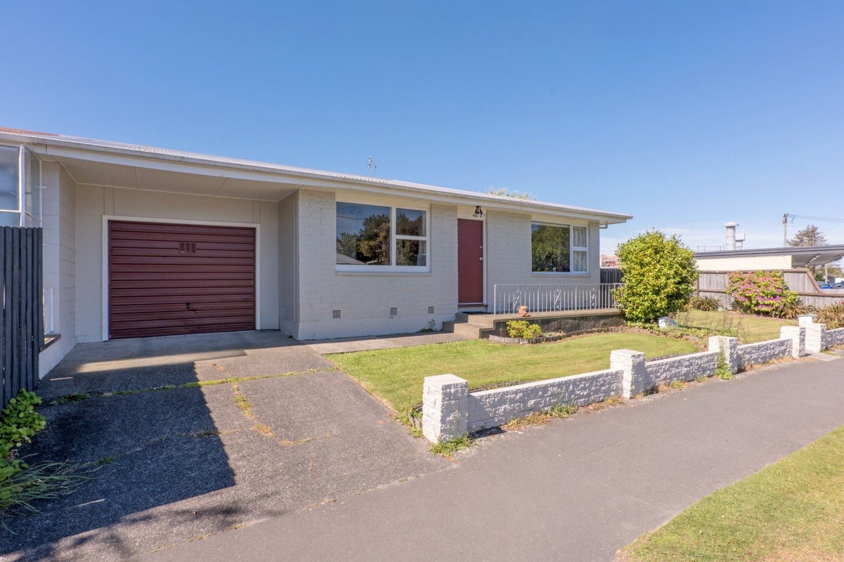 3/108 Staveley Street, Avonhead, Christchurch - Carousel 10