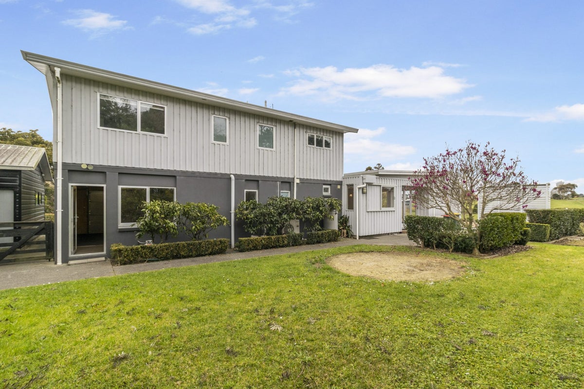 14 Blomfield Lane, Kingseat, Pukekohe - Carousel 21
