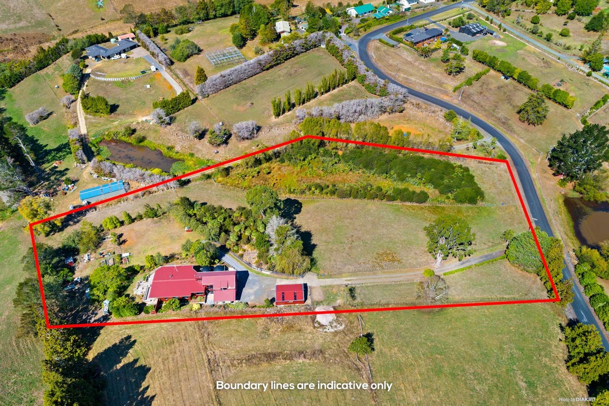 15 Needham Road, Drury - Carousel 2