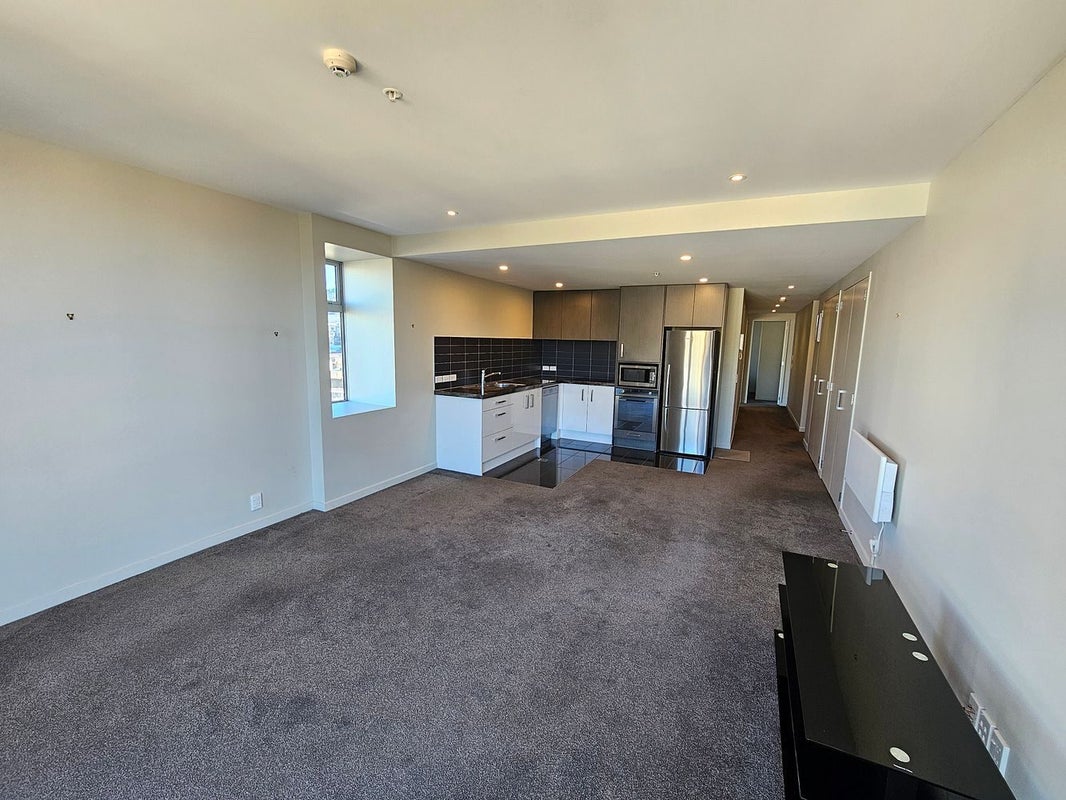 10E/30 Taranaki Street, Te Aro, Wellington - Carousel 2