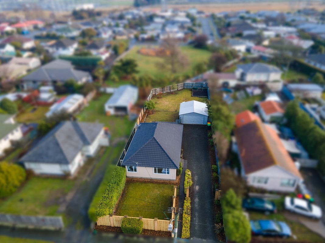 79 Gilberthorpes Road, Hei Hei, Christchurch - Carousel 25