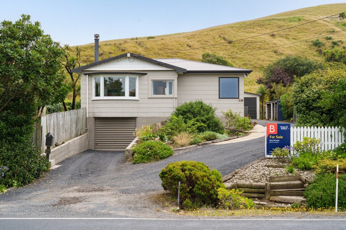 716 Brighton Road, Ocean View, Dunedin - Carousel 1