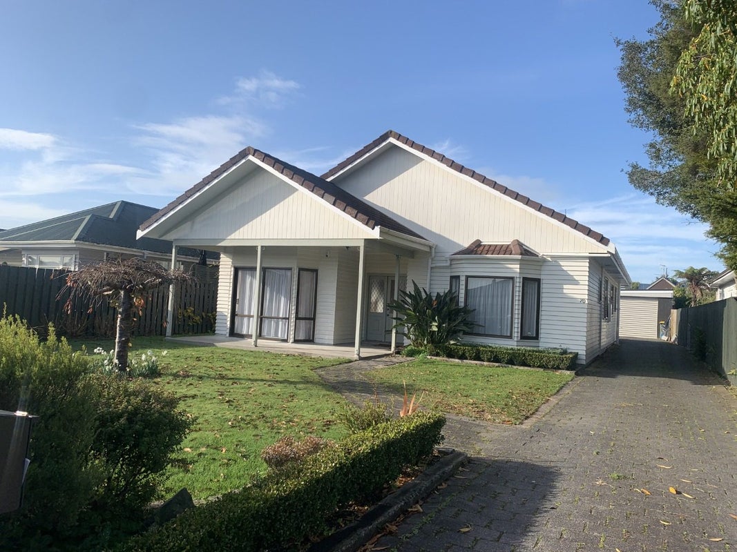 70 Enderley Avenue, Enderley, Hamilton - Carousel 1