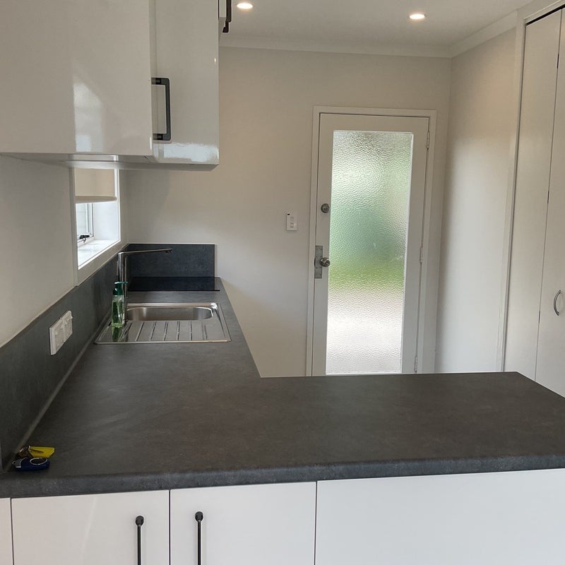 1/10 Pioneer Crescent, Omaha, Auckland - Carousel 2