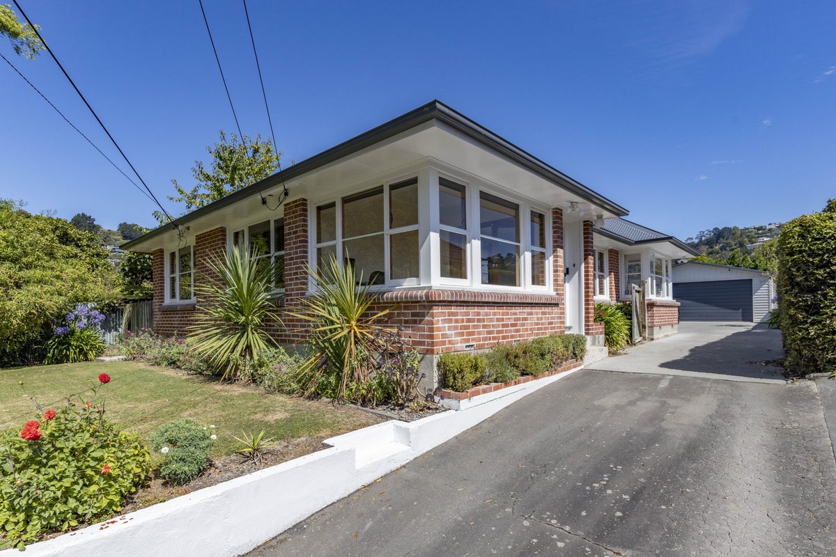 364 Riverlaw Terrace, Saint Martins, Christchurch - Carousel 1