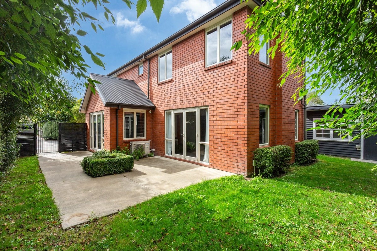 19A Somme Street, St Albans, Christchurch - Carousel 2