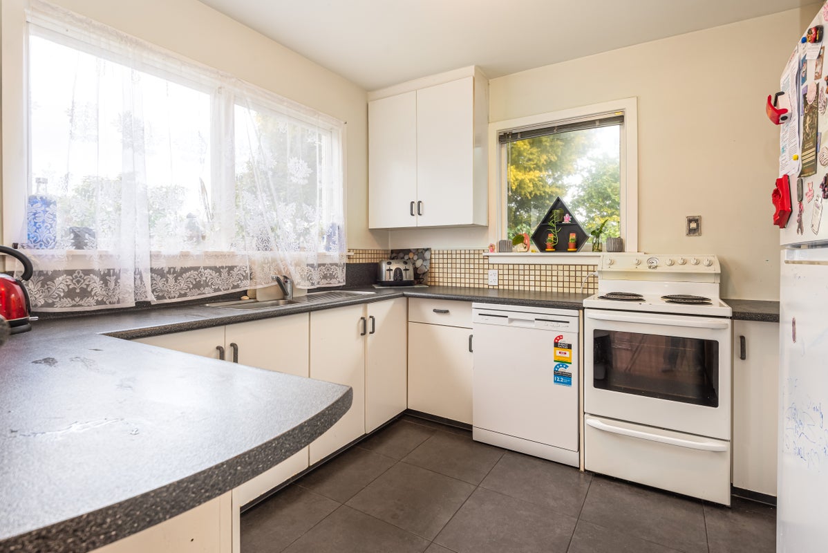 35 Glenrowan Avenue, Avondale, Christchurch - Carousel 2