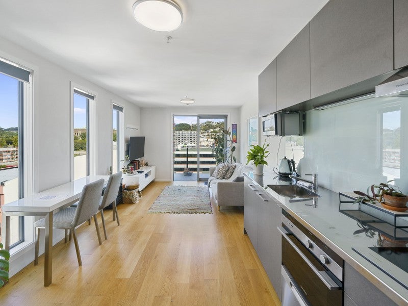 705/8 Wigan Street, Te Aro, Wellington - Carousel 1