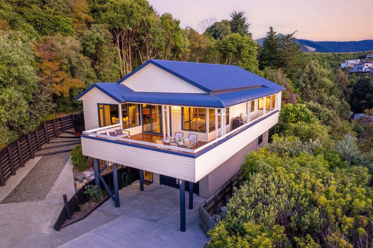 44 Maire Street, Tahunanui, Nelson - Carousel 2