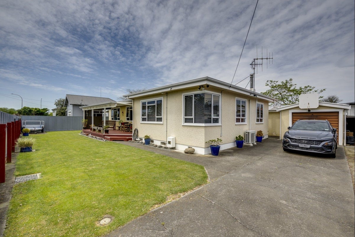 303 Princes Street, Parkvale, Hastings - Carousel 2