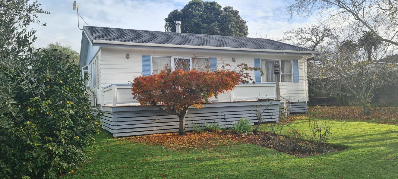 343 Aberdeen Road, Gisborne, Gisborne - Carousel 1