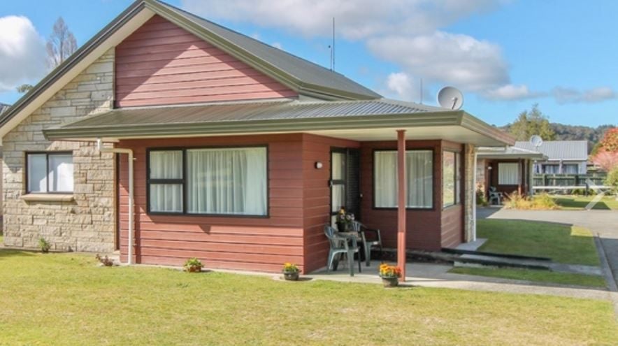 10A Robertson Street, Glenholme, Rotorua - Carousel 1