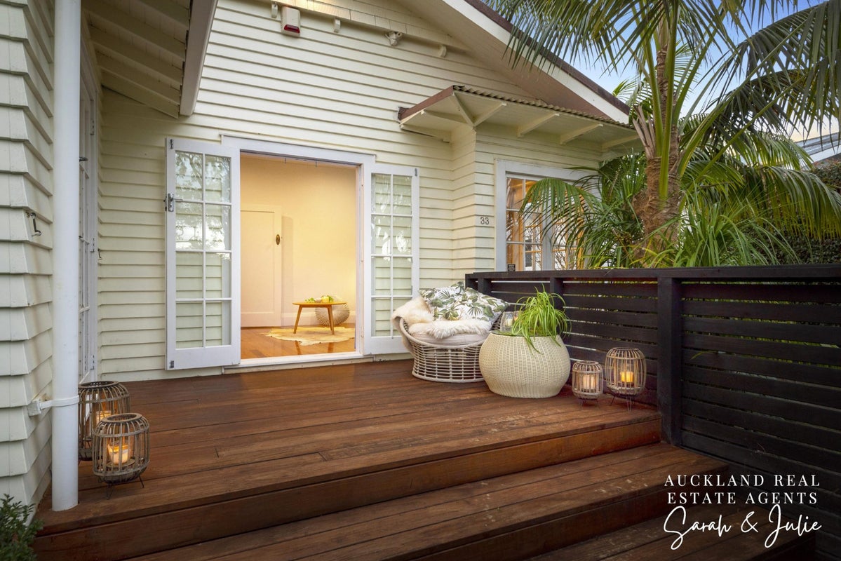 33 Harbutt Avenue, Mount Albert, Auckland - Carousel 2