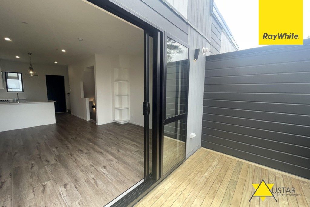 25/241 Don Buck Road, Massey, Auckland - Carousel 1
