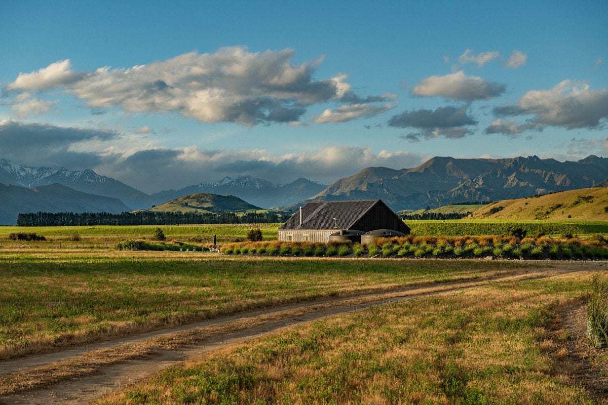 217 Stevenson Road, Wanaka - Carousel 2